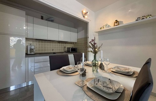 Cap-d'Antibes Apartment | Apartment Antibes, studio flat, 4 persons