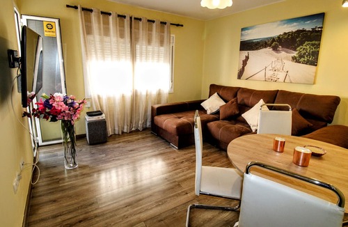 Mollet del Valles Apartment | Apartment 'Apartamento Cerca De Barcelona' with Balcony and Wi-Fi