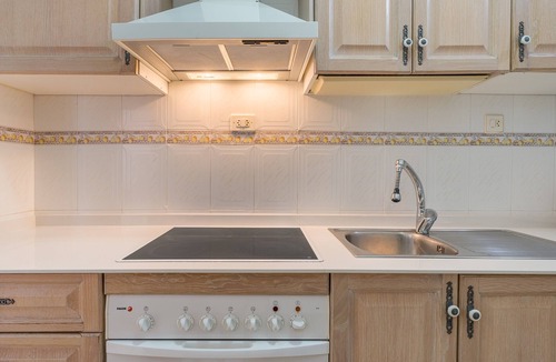 Guejar Sierra Apartment | Apartment 'Apartamento C' with Private Terrace and Wi-Fi