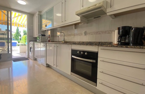 El Albir Apartment | Apartment 'Apartamento Cal Albir' with Shared Pool, Wi-Fi and Air Conditioning