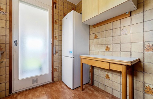 Segur de Calafell Apartment | Apartment 'Apartamento Segur Calafell' with Sea View, Shared Pool and Wi-Fi