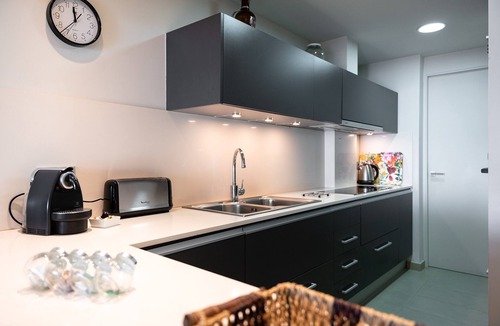 Cambrils Apartment | Apartment 'Apartamento Delfin' with Sea View, Wi-Fi and Air Conditioning