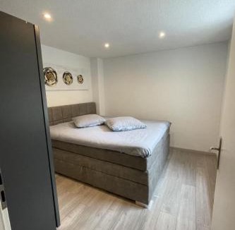 Unterterzen Apartment | Apartment Appartement mit privatem Parkplatz by Interhome