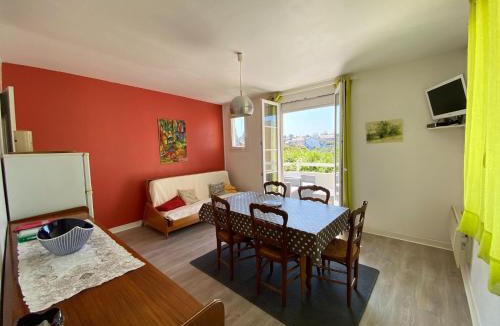 Arromanches-les-Bains Apartment | Apartment, Arromanches les Bains