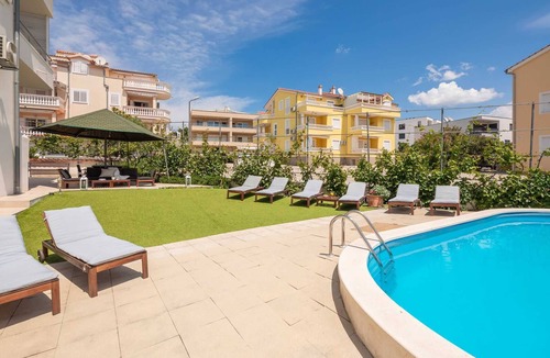 Vodice Apartment | Apartment Arausa with Pool III