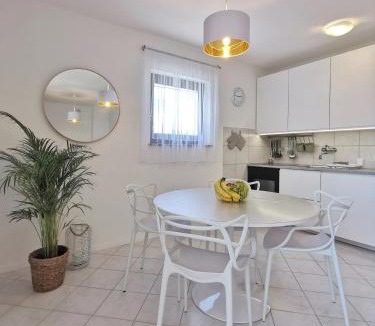 Spadici Apartment | Apartment Asterias (Špadići)