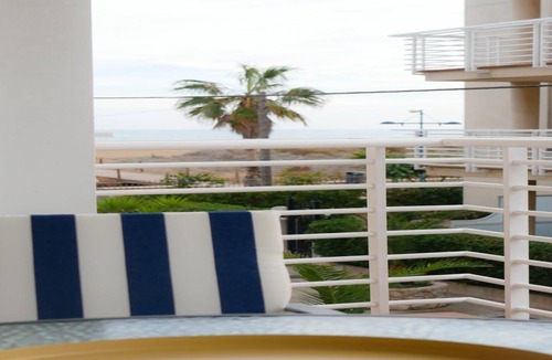 Peniscola Apartment | Apartment at 20 m.de the beach with private parking bicycles