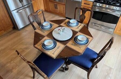Frankfort Apartment | Apartment at Fieldstone Manor