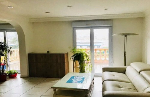 Laxou House | Apartment At first sight