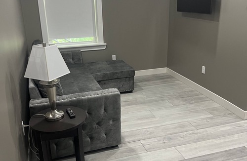 Lewiston Apartment | Apartment at Niagara Crossing Hotel and Spa