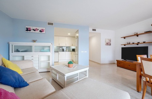 Cubelles Apartment | Apartment 'Ática Blue Sea' with Sea View, Wi-Fi and Air Conditioning