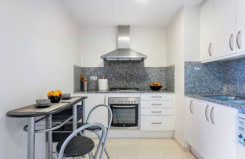 Cubelles Apartment | Apartment 'Ática Blue Sea' with Sea View, Wi-Fi and Air Conditioning