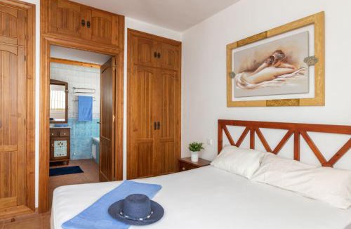 New Golden Mile Apartment | Apartment Avenida del Pirata by Interhome