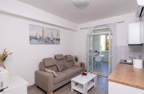 Komolac Apartment | Apartment Azzurro 1 by Villas Guide