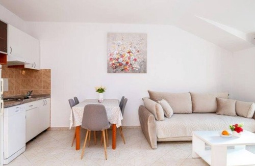 Komolac Apartment | Apartment Azzurro 2 by Villas Guide