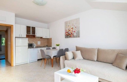 Komolac Apartment | Apartment Azzurro 2 by Villas Guide