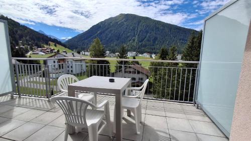 Davos-Dorf Apartment | Apartment Bünda