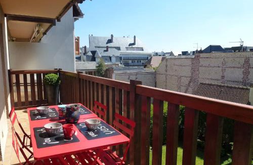 Deauville City Centre Apartment | Apartment Baccara by Interhome
