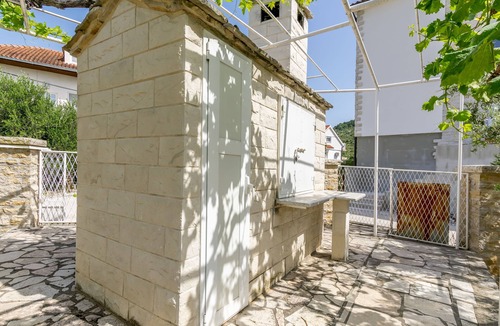 Podglavica Apartment | Apartment Bakovic (58341-A3) - Rogoznica