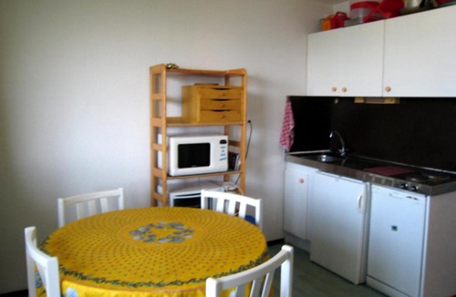 Eclose-Ouest Apartment | Apartment Balcon d'Huez.3