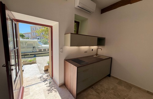 Le Somail Apartment | Apartment 'Balneo Luxe'
