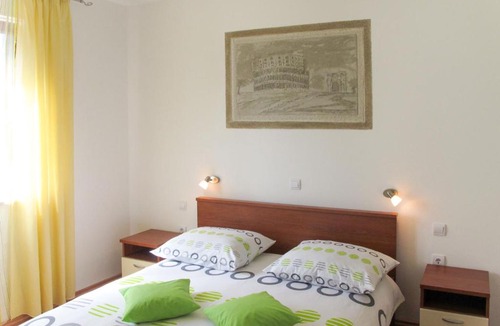 Peroj Apartment | Apartment Banko - PUL408 by Interhome