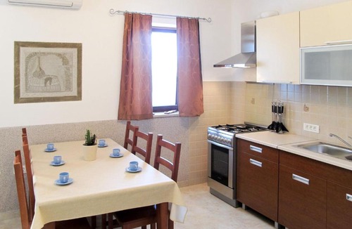 Peroj Apartment | Apartment Banko - PUL408 by Interhome