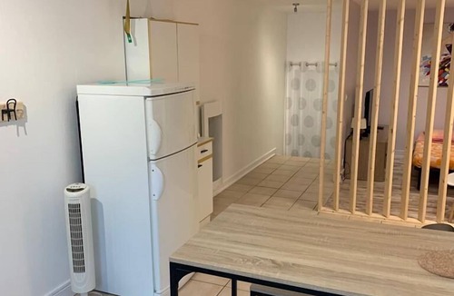 Le Breuil Apartment | Apartment-Basic-Wet room-Patio