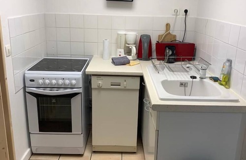 Le Breuil Apartment | Apartment-Basic-Wet room-Patio