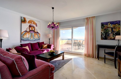 Buenas Noches Apartment | Apartment 'Bermuda Beach 7' Close to the Beach with Pool, Garden & Wi-Fi