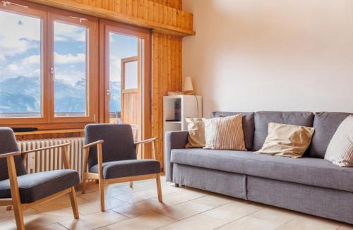 Saint-Pierre-de-Clages Apartment | Apartment Bietschorn 22 by Interhome