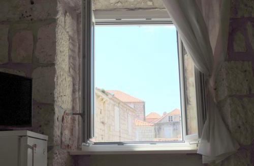 Cove Tri Zala (Zrnovo) Apartment | Apartment Biline Center
