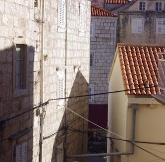 Cove Tri Zala (Zrnovo) Apartment | Apartment Biline Center