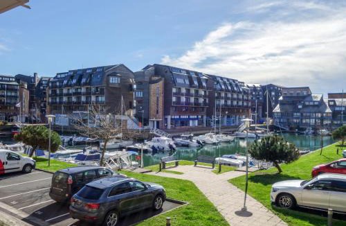 Deauville Apartment | Apartment Blue Bay-1 by Interhome