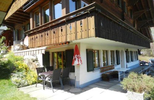 Zweisimmen Apartment | Apartment Bolgen by Interhome