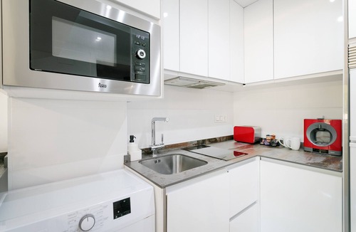Playa de San Juan Apartment | Apartment 'Boliche' with Shared Pool, Wi-Fi and Air Conditioning