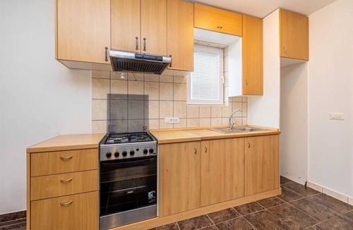 Linardici House | Apartment BORO with pool