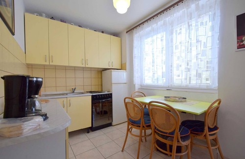 Malinska Apartment | Apartment Borosak near the Beach