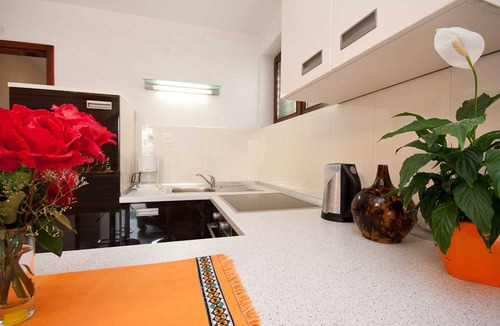 Baska Apartment | Apartment Bozo Baska on the ground floor with terrace