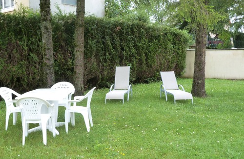 Bozouls Apartment | Apartment BOZOULS with garden classified 3 stars 3 people near Espalion