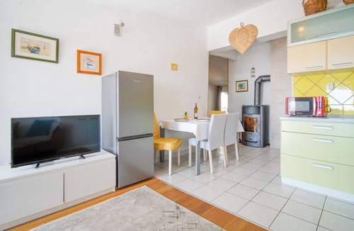 Selce Apartment | Apartment Bruno by Interhome