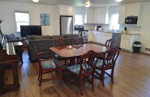 Olympia Apartment | Apartment by the Bay