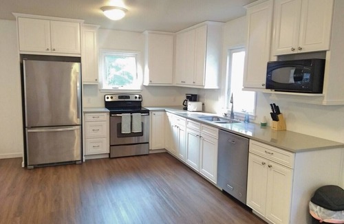 Olympia Apartment | Apartment by the Bay