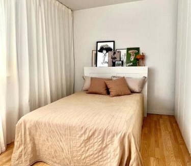 Copenhagen City Centre Apartment | Apartment by the Lakes in Copenhagen