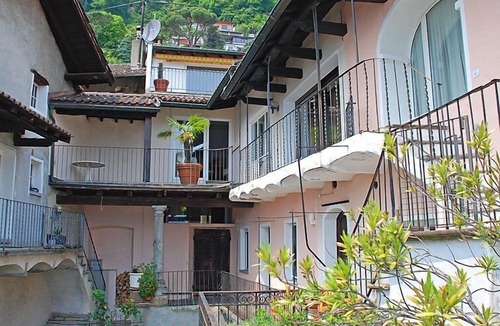 Ronco sopra Ascona Apartment | Apartment Casa Schalom in Ronco sopra Ascona - 2 persons, 1 bedrooms