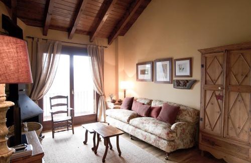 Alp Apartment | Apartment Cadi