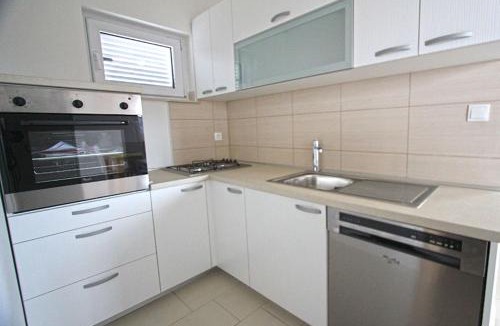 Cesarica Apartment | Apartment Camelia with pool and sea view