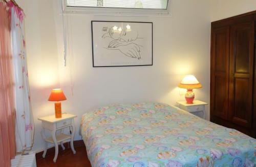 La Madrague Apartment | Apartment Campagne la Source by Interhome