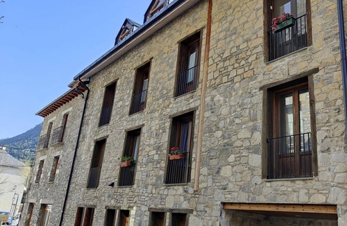 Canfranc Apartment | Apartment Canfranc, 1 bedroom, 5 persons