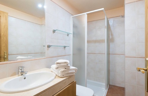 Prats Apartment | Apartment Canillo, 2 bedrooms, 7 persons